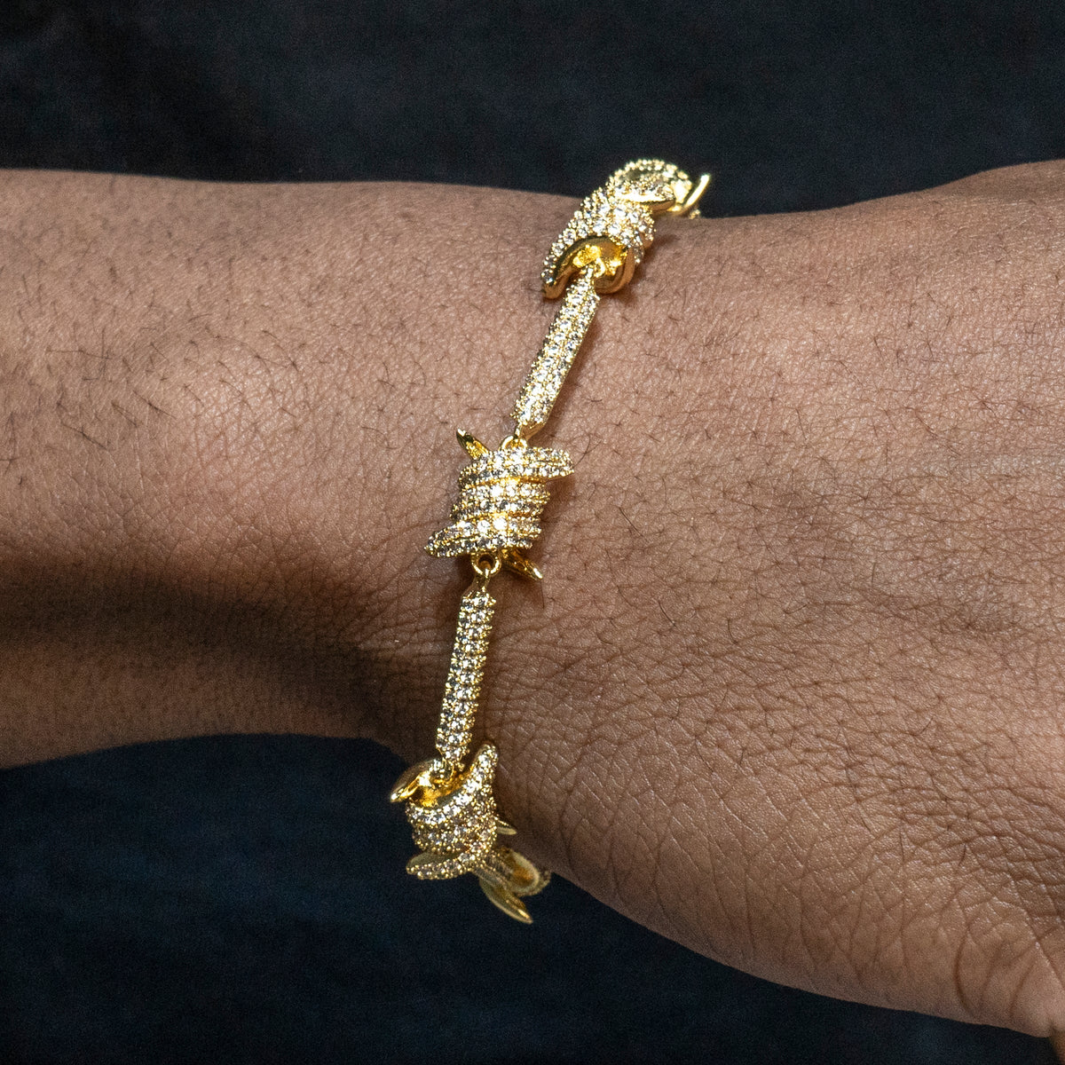 Gold Jewelry -  Mens 14K Gold Iced Out VVS Barbed Wire Link Bracelet